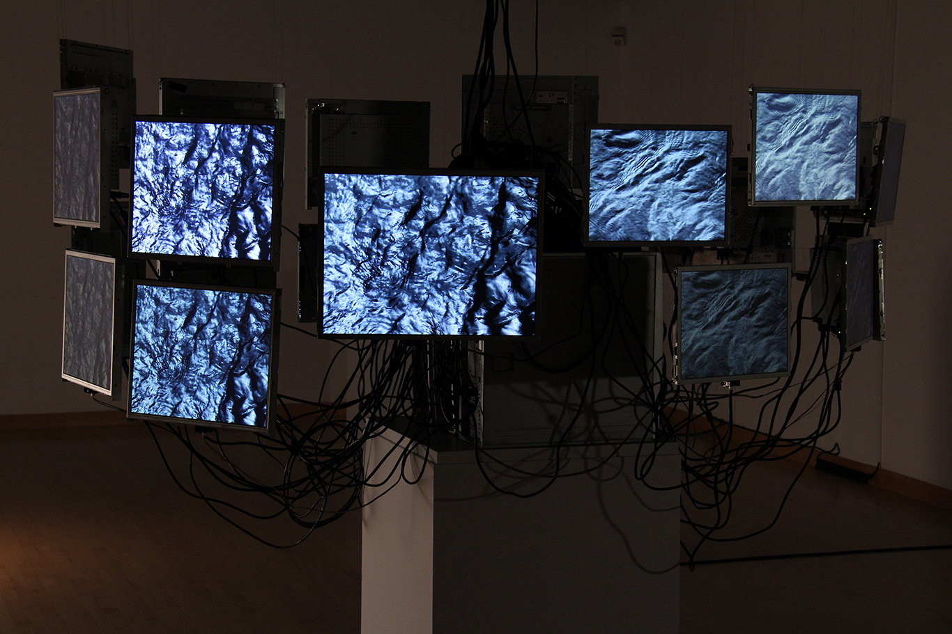 IvanovStoeva, Dans l'intervalle